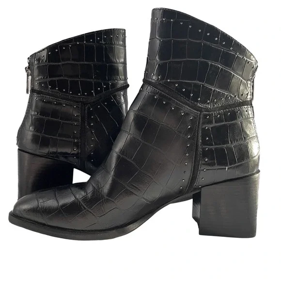 Donald J. Pliner Gemini Crocodile Black Block Heel Ankle Boot Silver Studded 8.5 - Picture 1 of 13